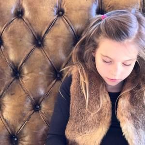 Meet your Posher, Alexandra